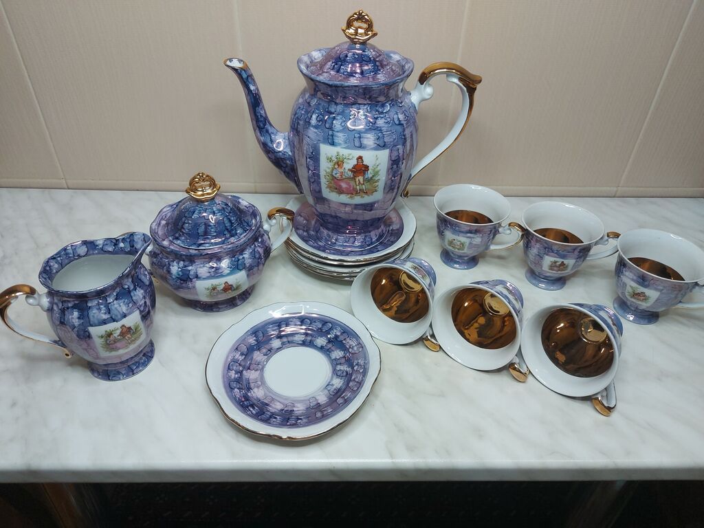 Çay dəsti, rəng - Bənövşəyi, Farfor, 6 nəfərlik