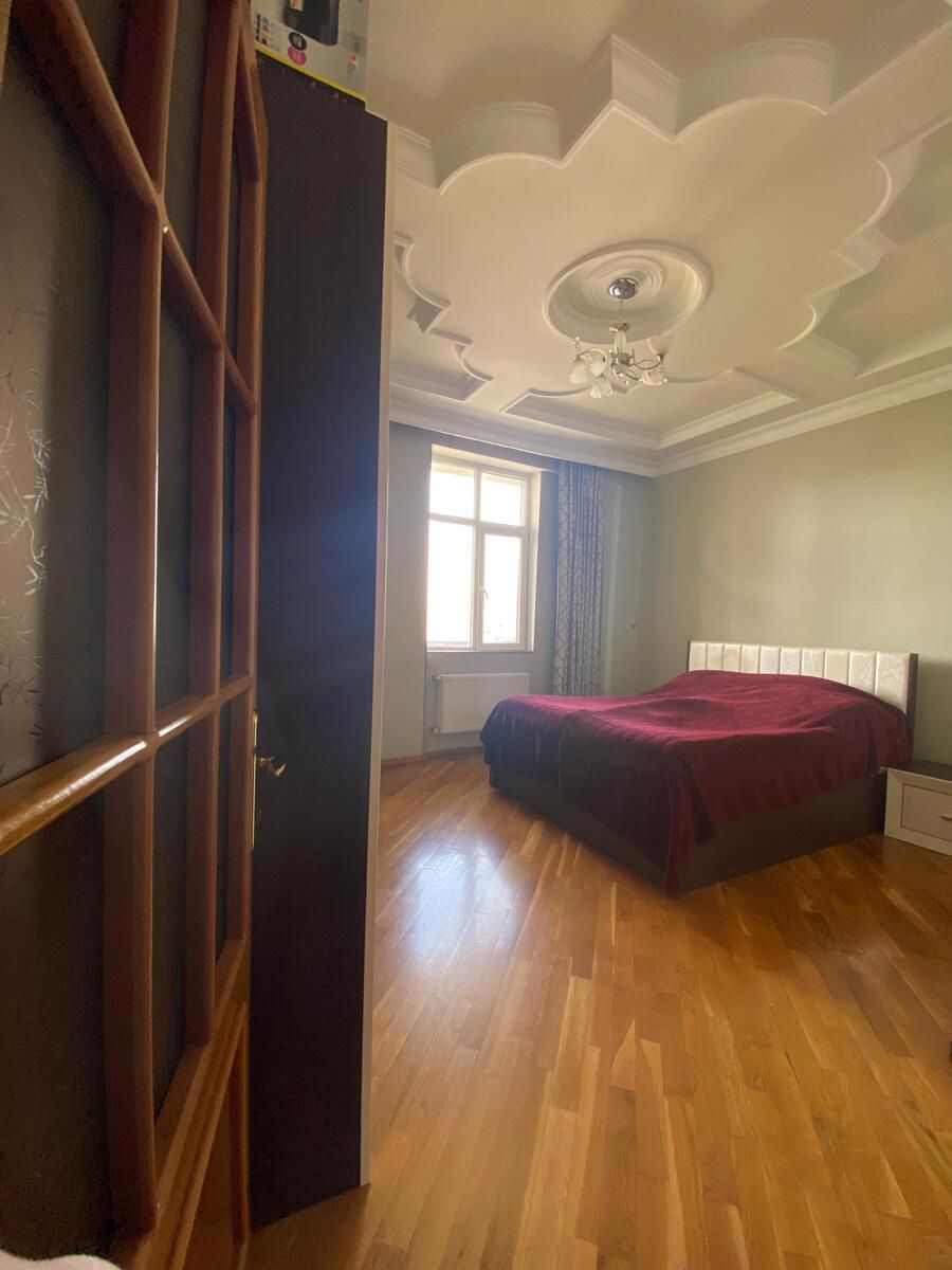 Satılır 3 otaqlı yeni tikili 150 m² — Mənzil, Bakı (5)