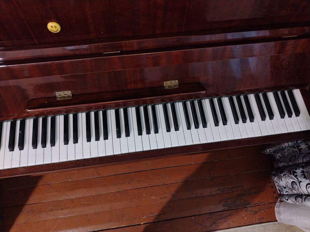 Akkustik vertikal piano –Kuban klassik qəhvəyi cilalı korpus, 88 — Musiqiə alətləri, Mingəçevir (3)
