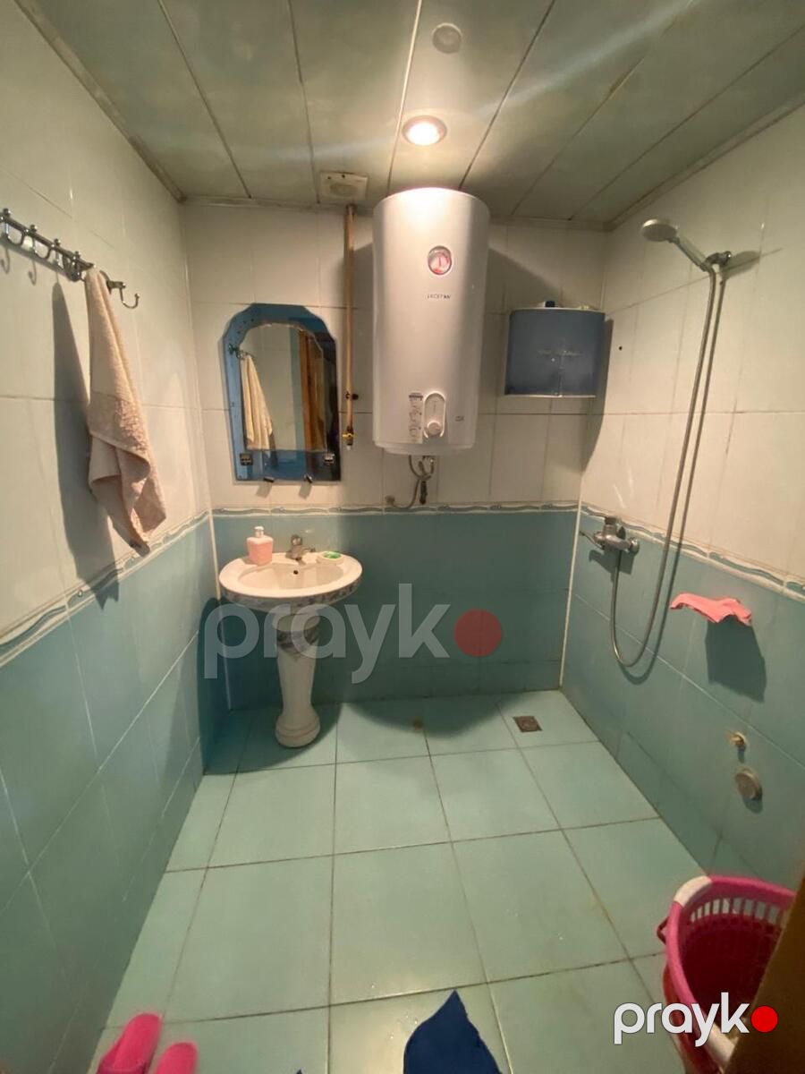Satılır 3 otaqlı köhnə tikili 72 m² — Mənzil, Bakı (9)