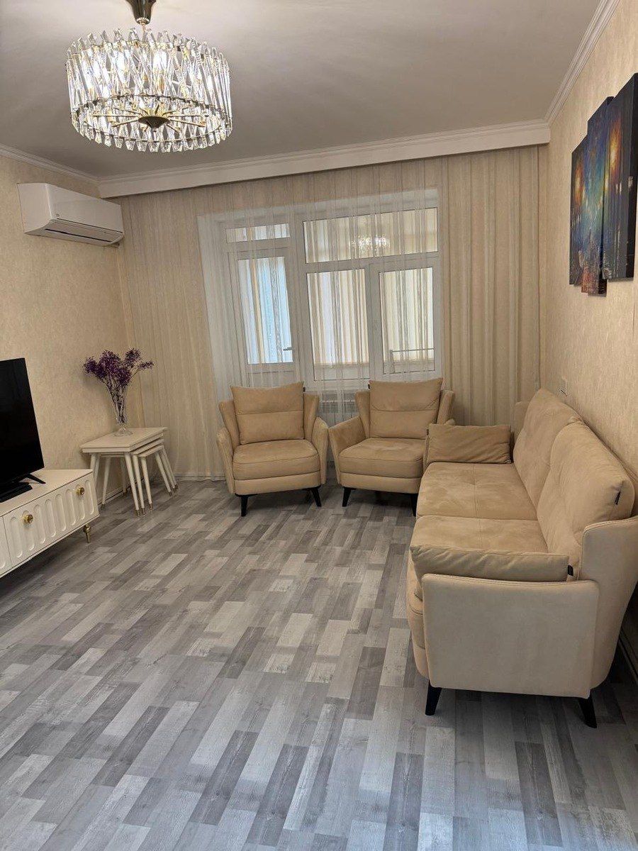 Satılır 3 otaqlı köhnə tikili 75 m² — Mənzil, Bakı (5)