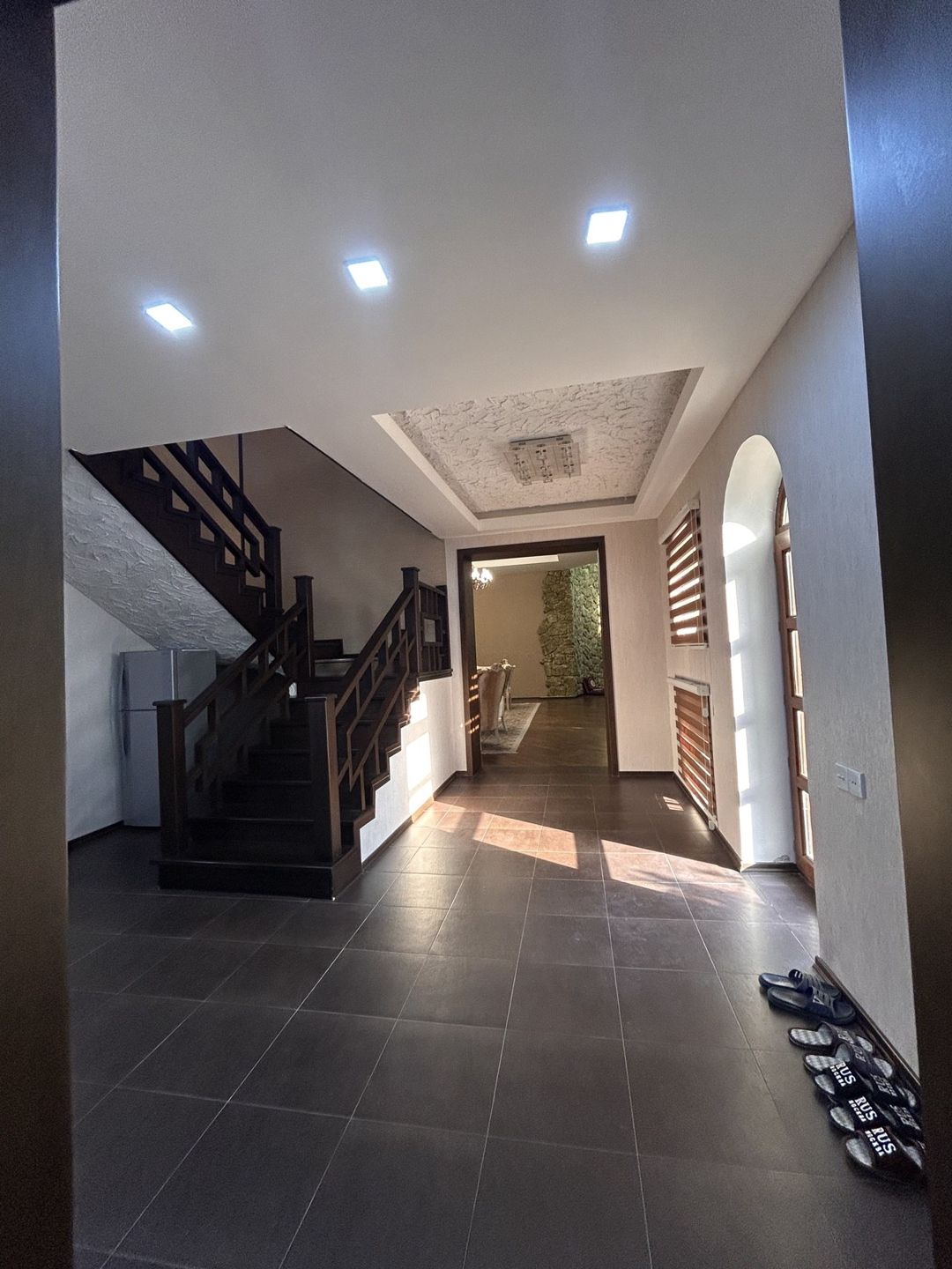 Satılır 6 otaqlı həyət evi/bağ evi 240 m² — Ev, villa, Bakı (5)