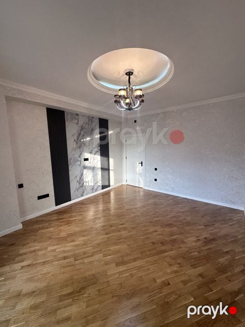 Satılır 2 otaqlı yeni tikili 62 m²