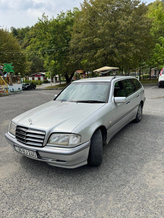 Mercedes E 240, 2.4 L, 1998 il, 436 000 km — Avtomobillər, Qəbələ (2)