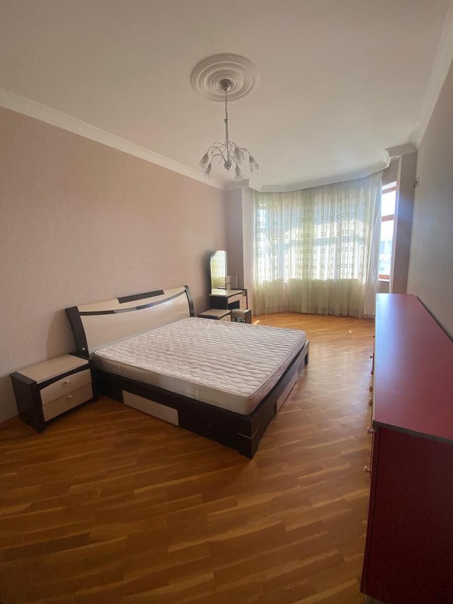 İcarəyə verilir 3 otaqlı yeni tikili 135 m² — Mənzil, Bakı (5)