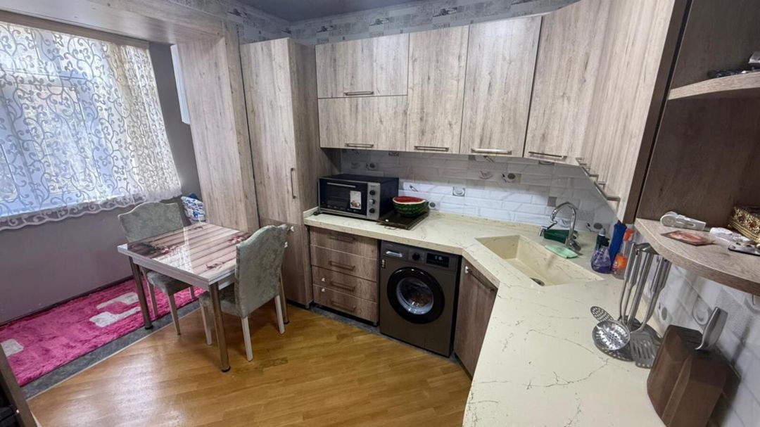 Satılır 4 otaqlı köhnə tikili 110 m² — Mənzil, Bakı (4)
