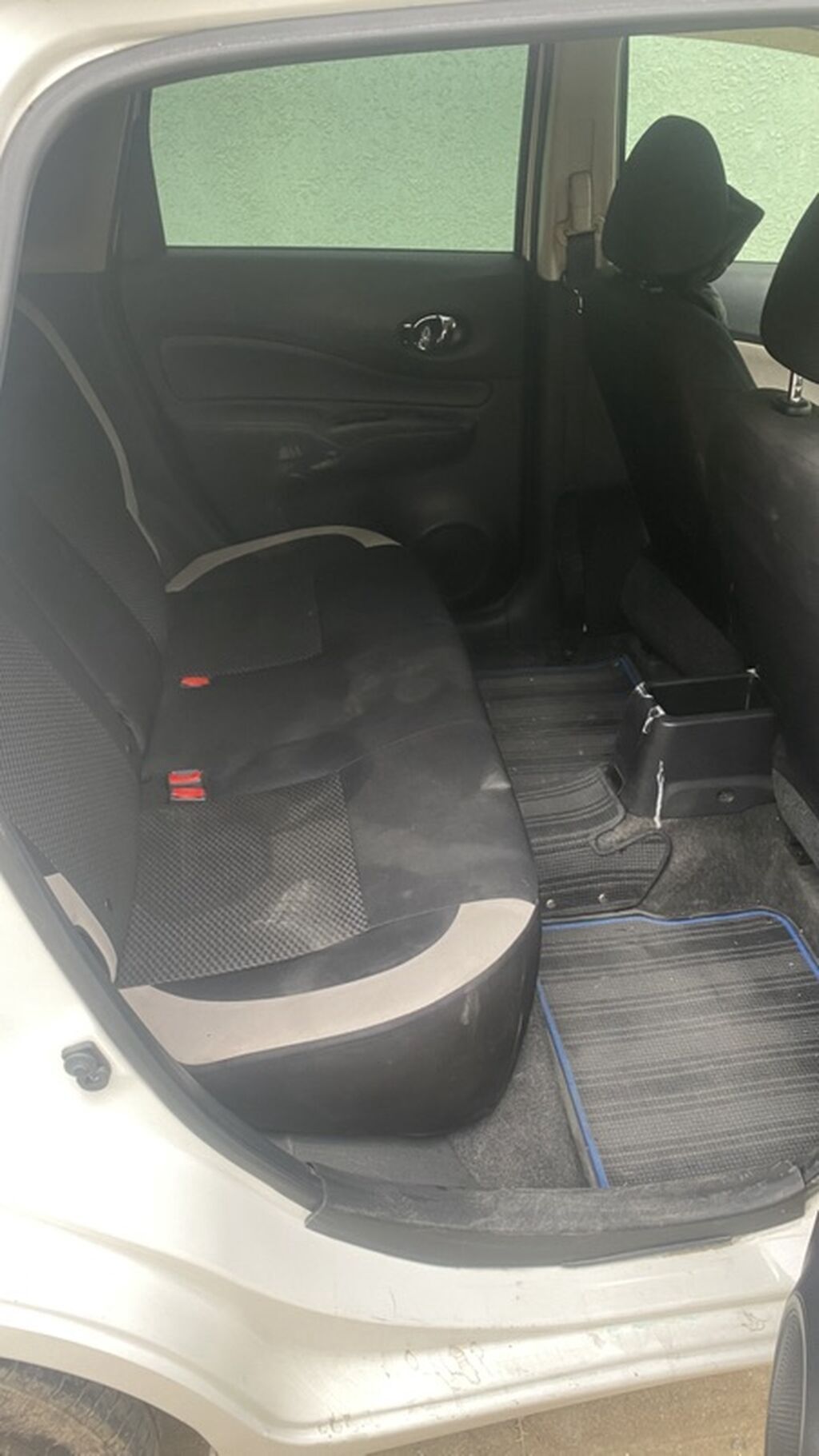 Nissan Note e-POWER, ağ rəng, 5 qapılı hatchback. Əsas xüsusiyyətlər — Avto, Bakı (5)
