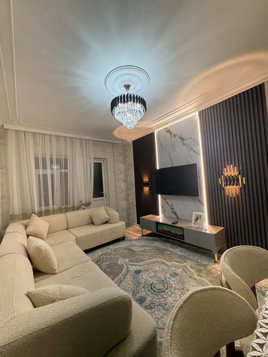 Satılır 2 otaqlı köhnə tikili 64 m² — Mənzil, Bakı