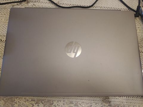 HP Pavilion 15 Noutbuku – Model: 15-cs2003ur