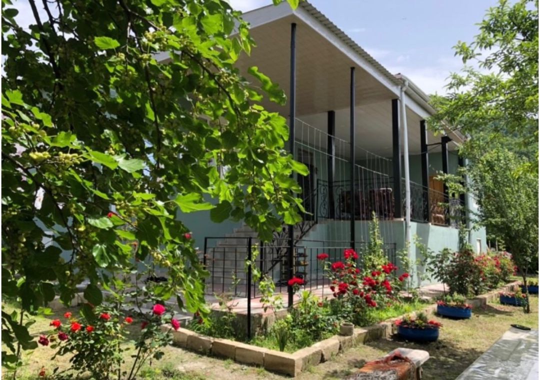 Bağ evi kirayə verilir, Qax ş. — Daşınmaz əmlak, Qax (2)