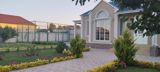 Satılır 5 otaqlı həyət evi/bağ evi 300 m² — Real estate
