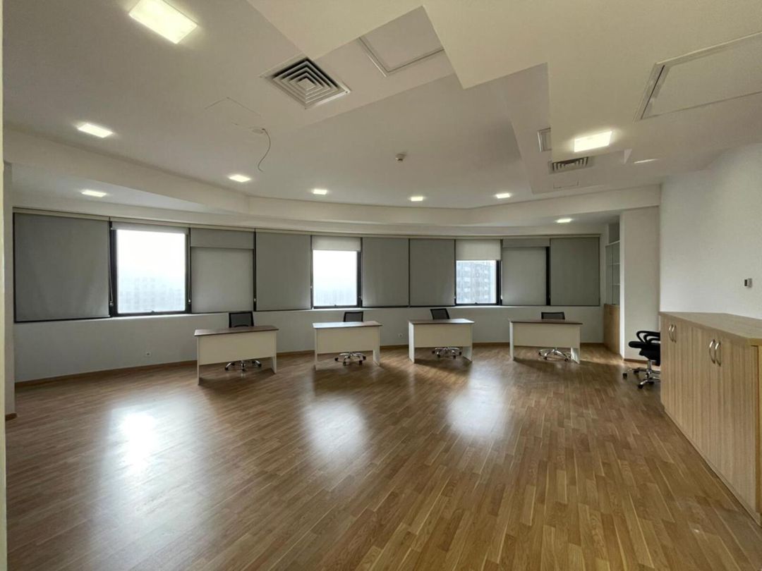 İcarəyə verilir 4 otaqlı ofis 245 m² — Ofis, Bakı (3)