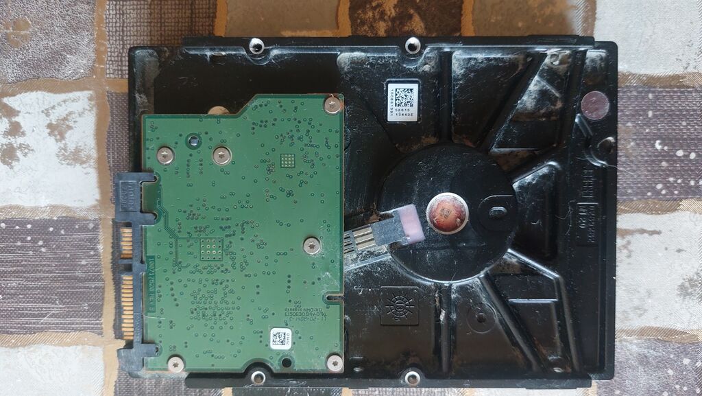 Seagate Barracuda 3TB HDD (ST3000DM001) - Tutum: 3000GB (3TB) - — Elektronika, Xırdalan (2)