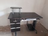 Düz masa, Polkalı, Siyirməli, Metal — Mebel