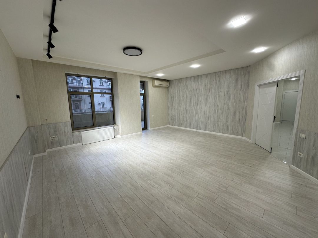 İcarəyə verilir 5 otaqlı ofis 225 m² — Ofis, Bakı (7)