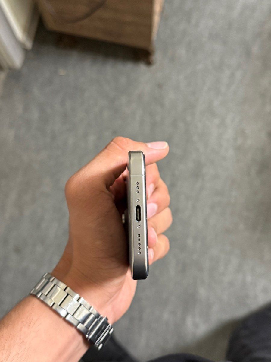 Apple iPhone 16 Pro Natural Titanium 128GB/8GB — Smartfonlar, Bakı (7)