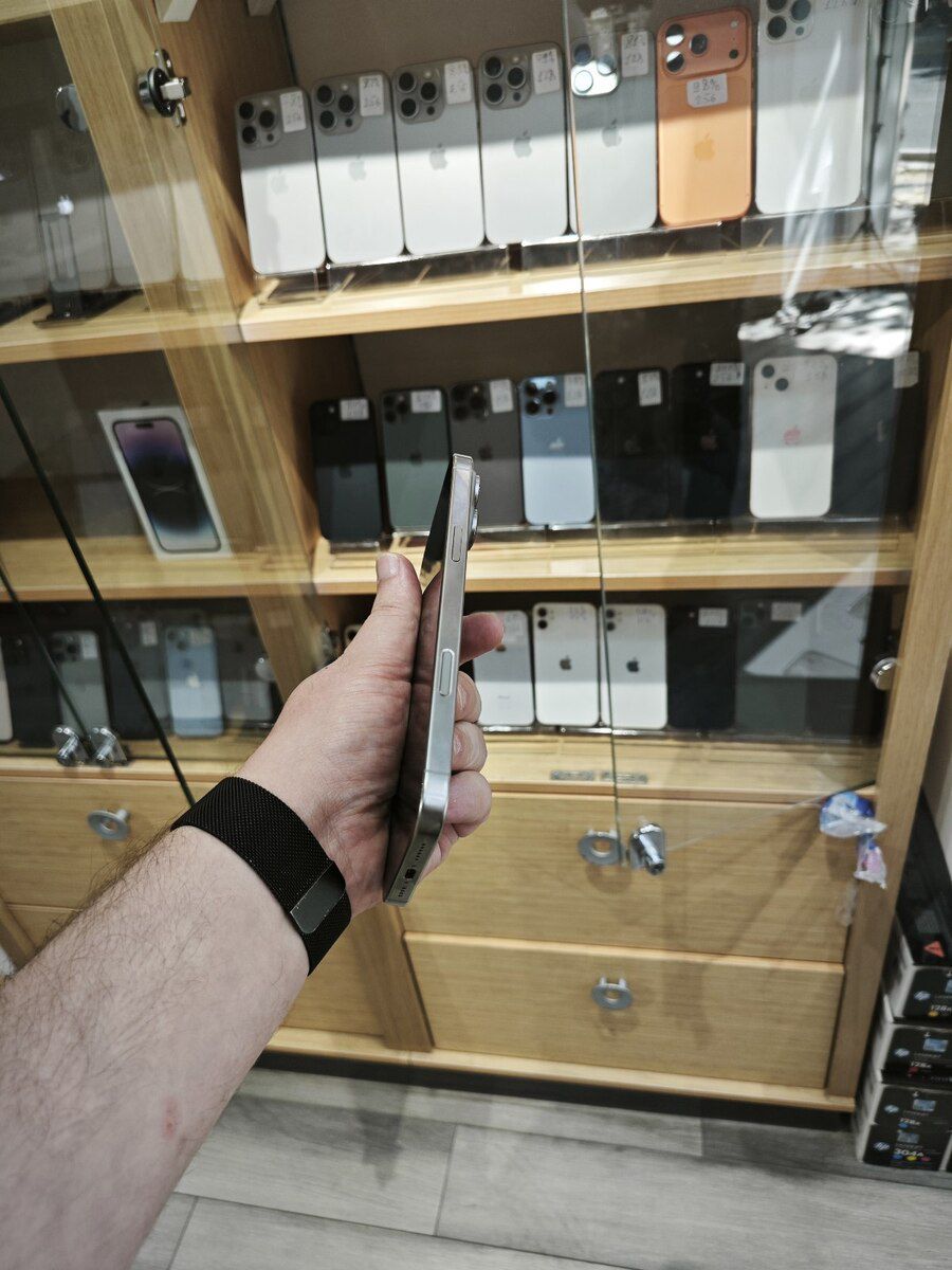 Apple iPhone 16 Pro Max Natural Titanium 256GB/8GB — Mallar, Bakı (4)