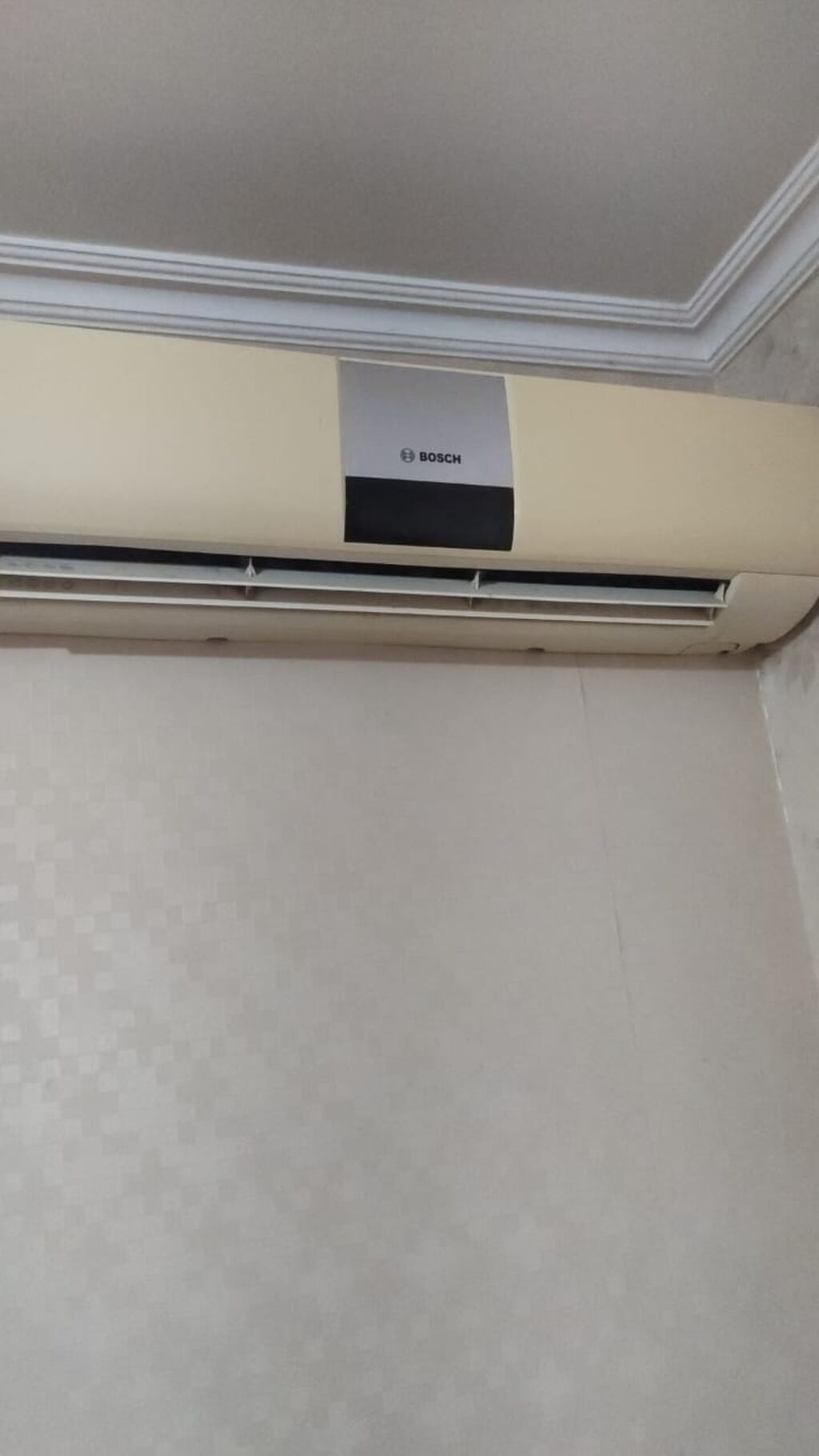 Bosh 100 luk kondisaner satilir.Qiymeti 550 azn Unvan Nerimanov