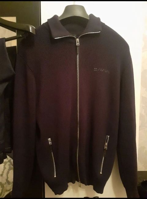 AVVA Kişi Kardiqanı — Regular Fit, L ölçüsü