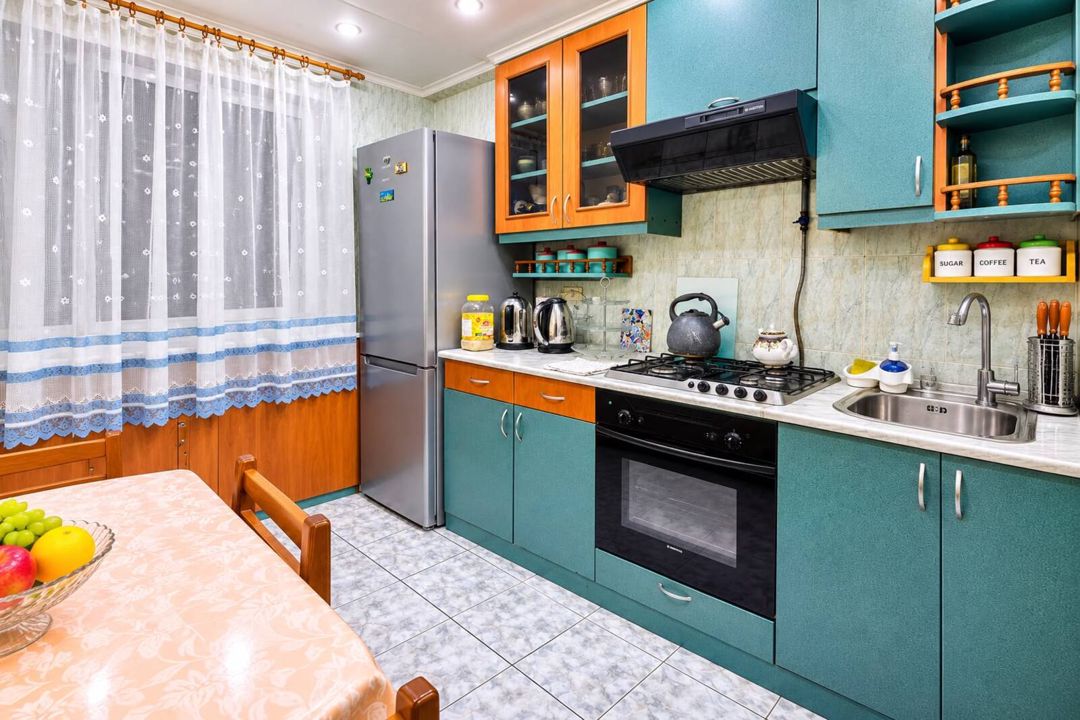 İcarəyə verilir 3 otaqlı köhnə tikili 95 m² — Mənzil, Bakı (10)