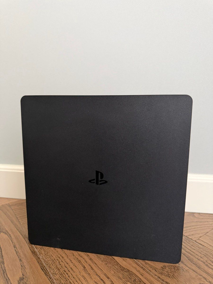 Sony PlayStation 4 Slim — Oyun konsolları, Bakı (3)