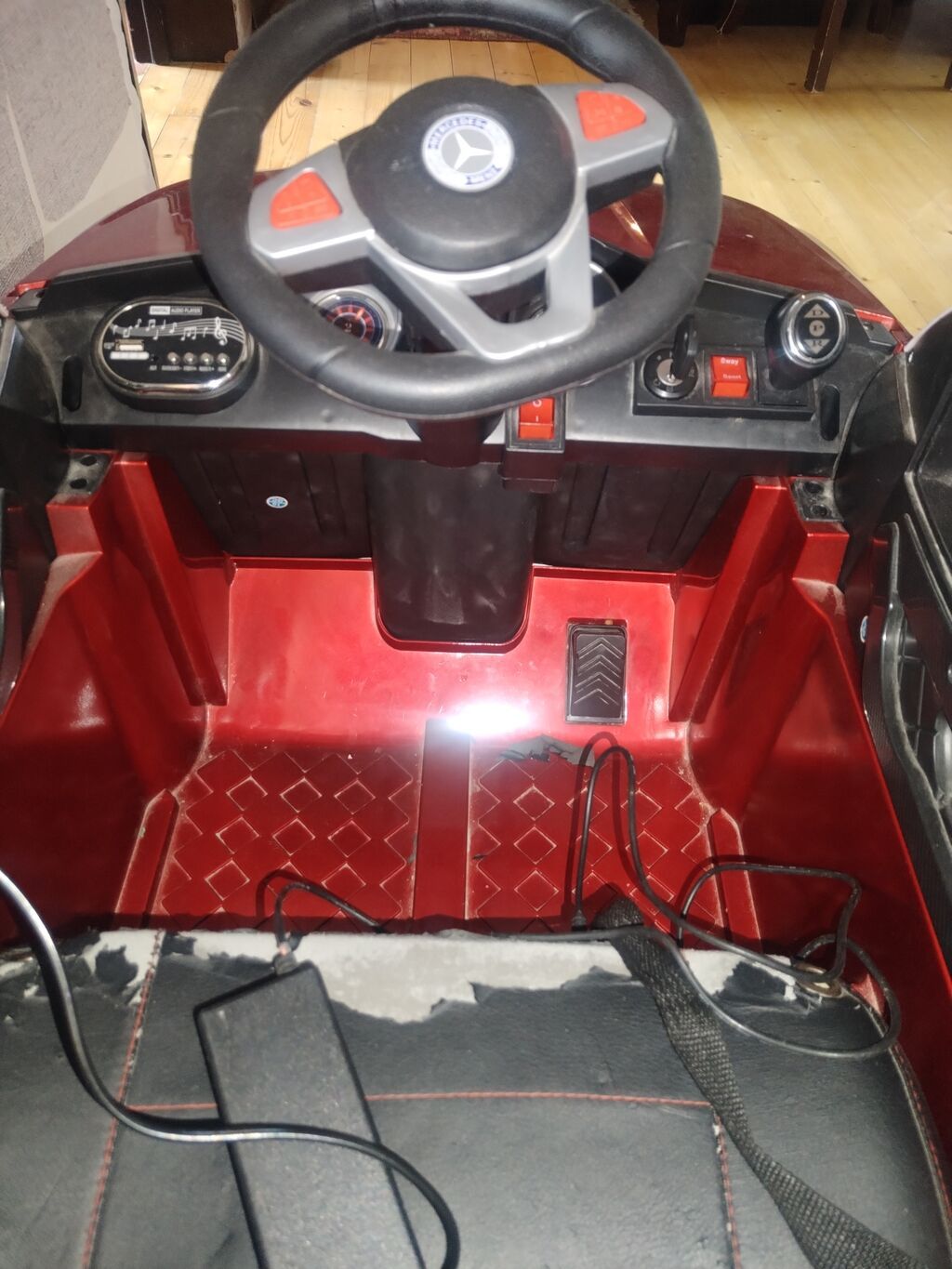 Uşaq üçün elektrikli minik avtomobili – Mercedes üslubunda, qırmızı — Uşaq avtomobilləri, Bakı (3)