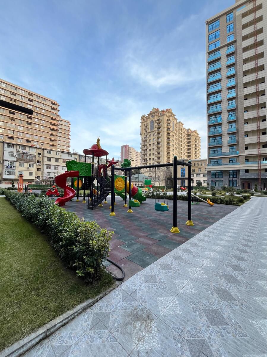 Satılır 4 otaqlı yeni tikili 160 m² — Mənzil, Bakı