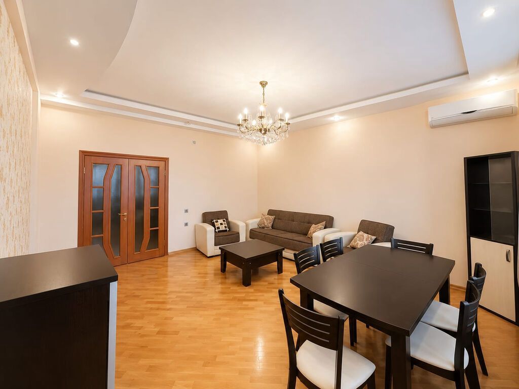 Elmlər metrosunun yaxınlığı, Mothercare Mağazasının üstündə, yeni — Daşınmaz əmlak, Bakı (3)
