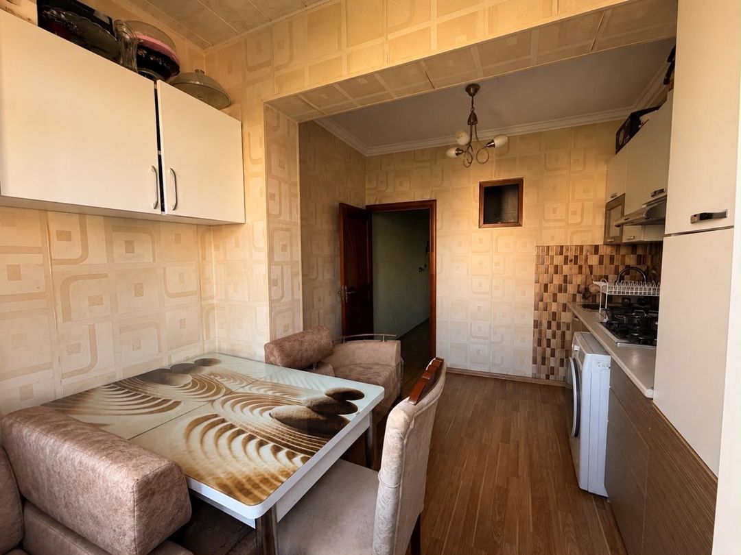 Satılır 2 otaqlı köhnə tikili 60 m² — Mənzil, Bakı (8)