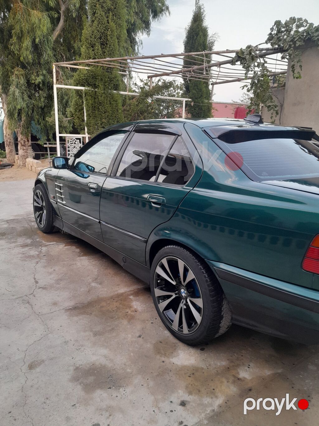 BMW sedan, yaşıl-mavi (tünd petrol) rəng. E36 kuzov. - 4 qapı, salon — Avtomobillər, Digah (10)