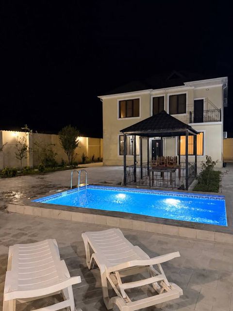 İcarəyə verilir 4 otaqlı həyət evi/bağ evi 200 m²