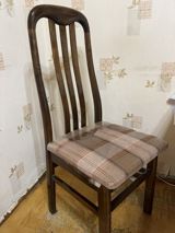 Taxta çərçivəli yemək otağı stulu 6 ədəddir.Hamısı birgə 12 azn — Chairs