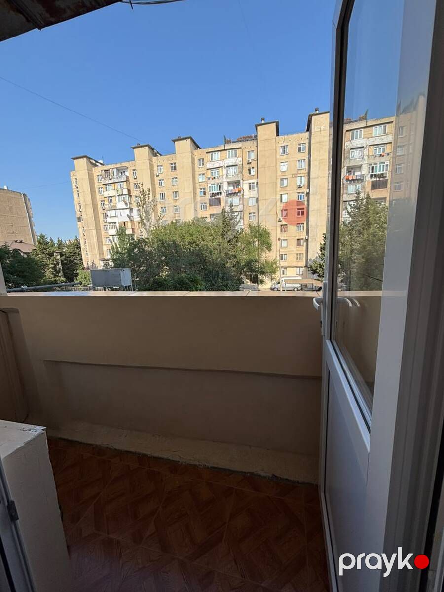 Satılır 2 otaqlı köhnə tikili 65 m² — Mənzil, Bakı (4)