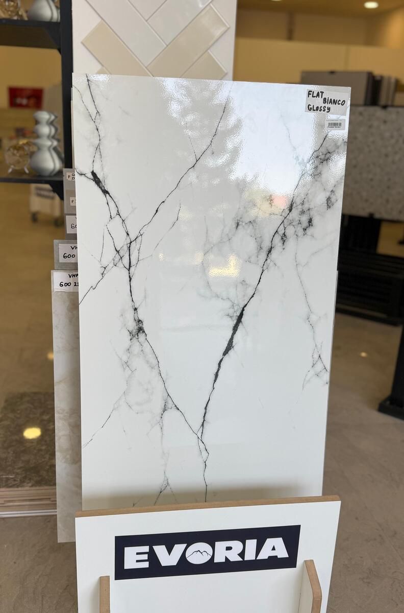 Flat Bianco Keramoqranit 50x100 — Mallar, Bakı