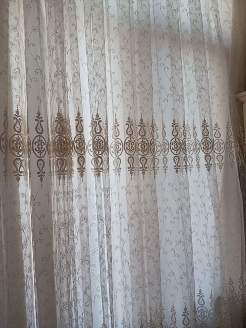 İşlənmiş pərdə satılır