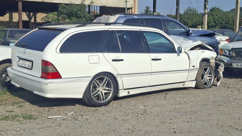 Mercedes C 200, 2.0 L, 1996 il, 400 000 km — Avtomobillər, Quba (6)