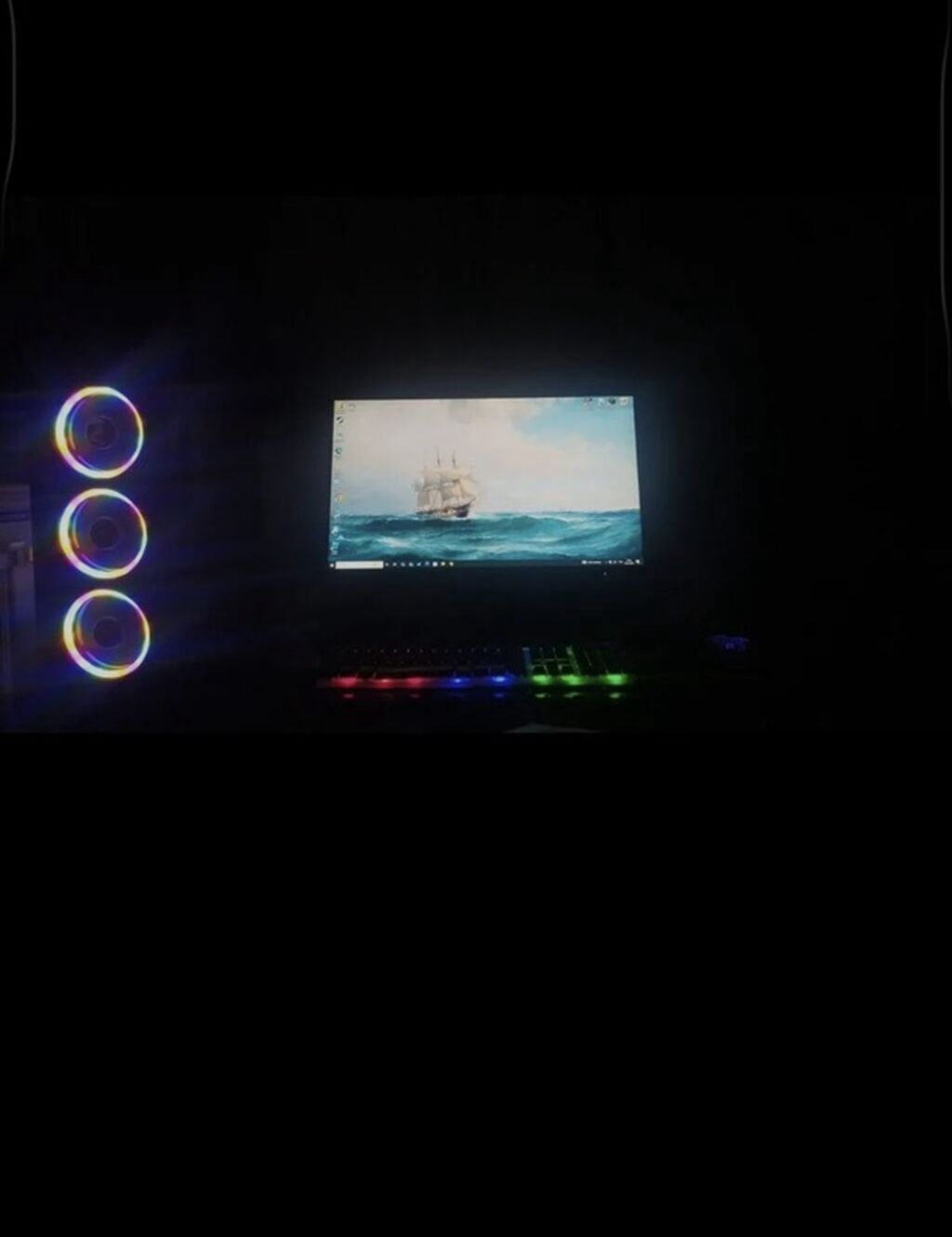 RGB işıqlanmaya malik masaüstü oyun kompüteri - Korpus: Şüşə paneli — Elektronika, Digah