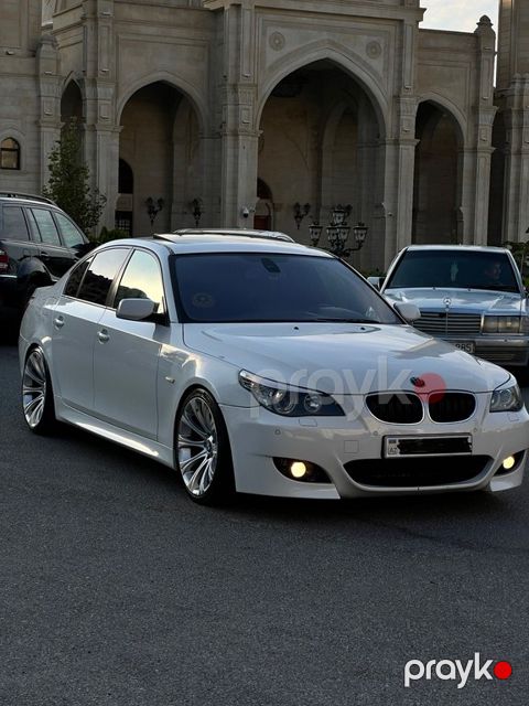 BMW 525, 2.5 L, 2004 il, 360 000 km