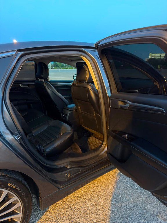 Ford Fusion (North America), 2.0 L, 1.4 kWh, 2017 il, 270 000 km — Avtomobillər, Xırdalan (7)