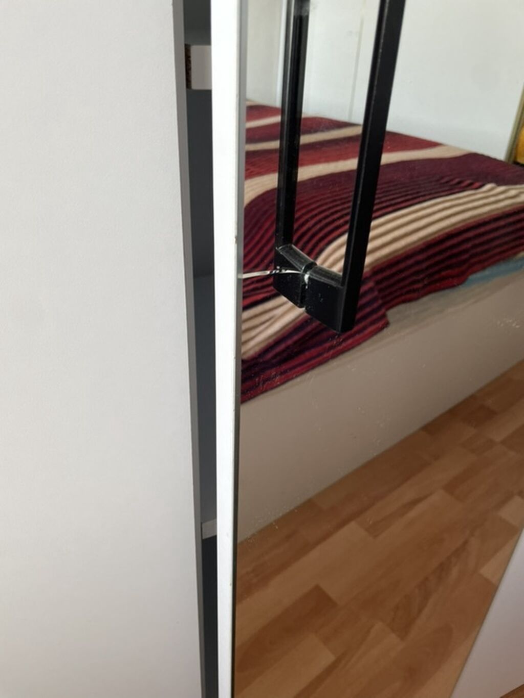 Ağ rəngdə 3 qapılı geyim şkafı - Material: laminat/MDFlam, ağ rəng - — Mebel, Masazır (3)