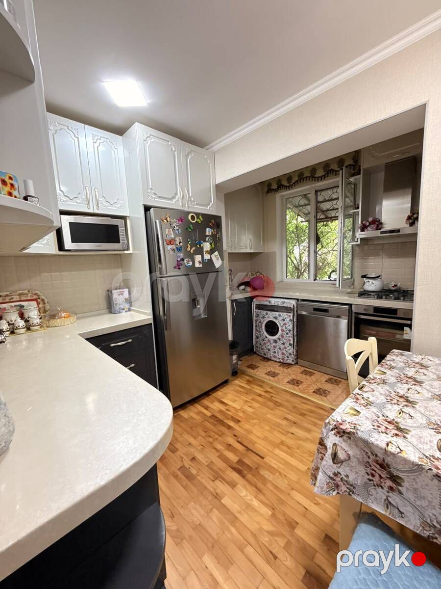 Satılır 2 otaqlı köhnə tikili 70 m² — Mənzil, Bakı (7)