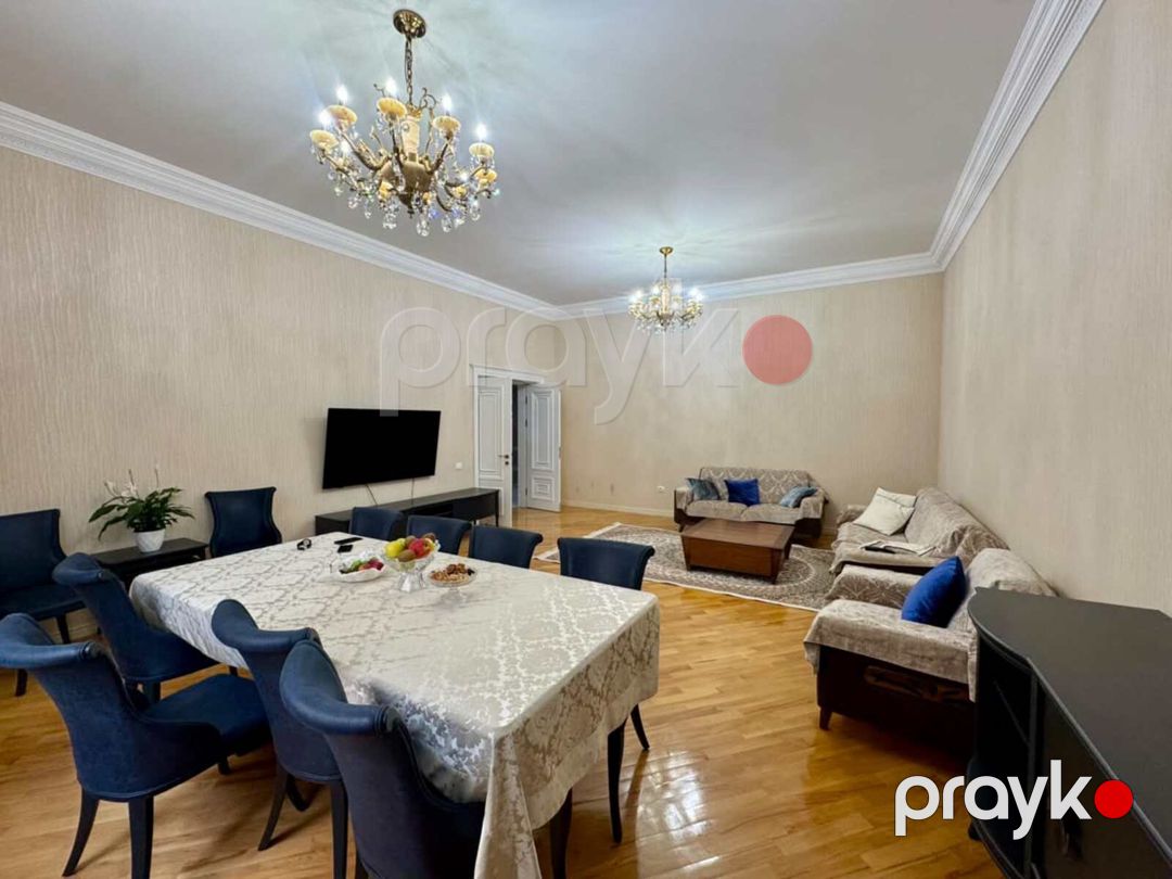 Satılır 7 otaqlı həyət evi/bağ evi 400 m² — Ev, villa, Bakı (3)