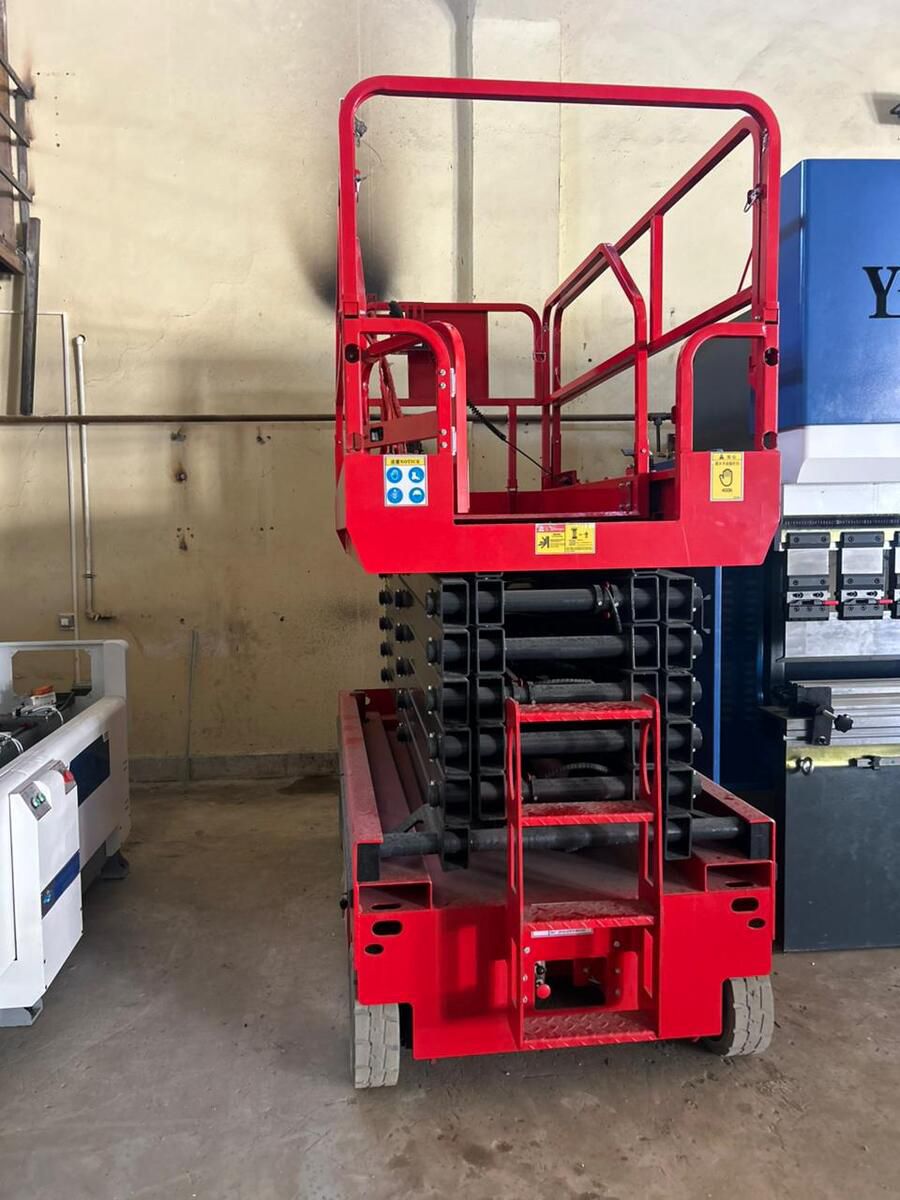 Elektrikli qayçılı lift “HSY SJYZ-1214” — Biznes və avadanlıq, Bakı (2)