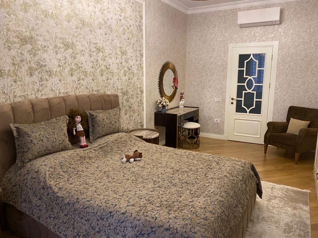 İcarəyə verilir 3 otaqlı yeni tikili 140 m² — Mənzil, Bakı (9)