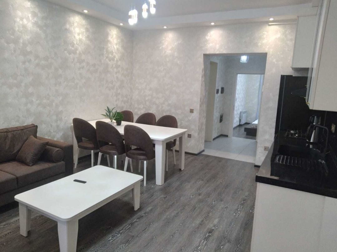 İcarəyə verilir 2 otaqlı köhnə tikili 52 m² — Mənzil, Bakı (3)