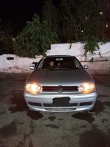 Volkswagen Golf, 2.0 L, 2001 il, 313 616 km — Cars