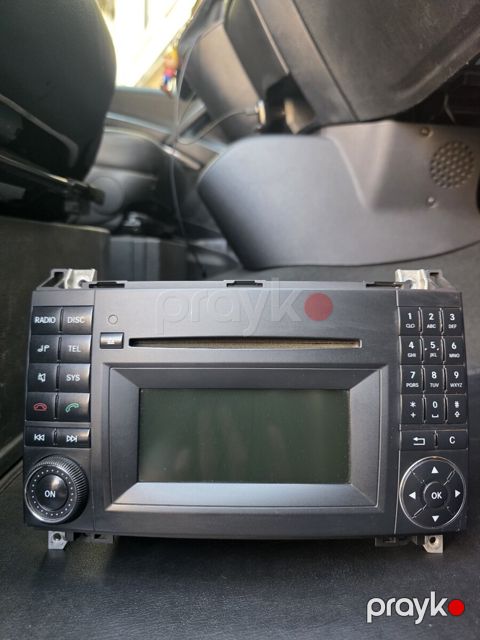 Mercedes-Benz Vito, Viano monitoru