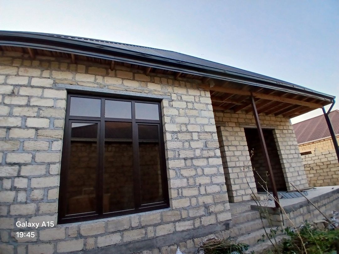 Həyət evi, Gəncə ş. — Daşınmaz əmlak, Gəncə (2)