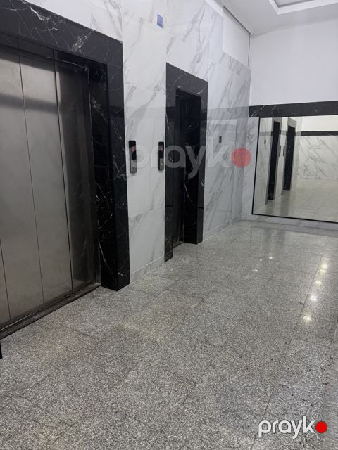 İcarəyə verilir 2 otaqlı yeni tikili 120 m²