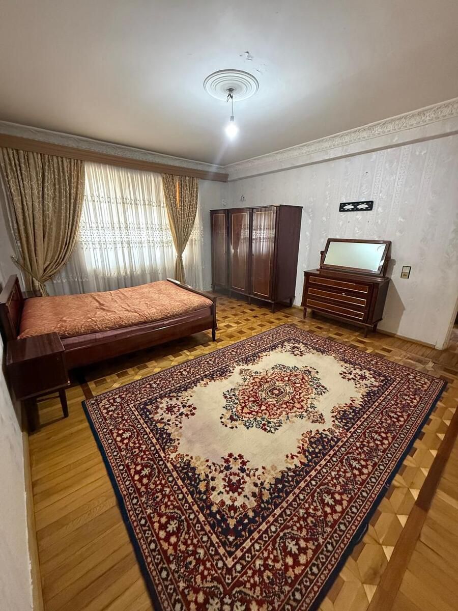 İcarəyə verilir 4 otaqlı köhnə tikili 130 m² — Mənzil, Bakı (7)
